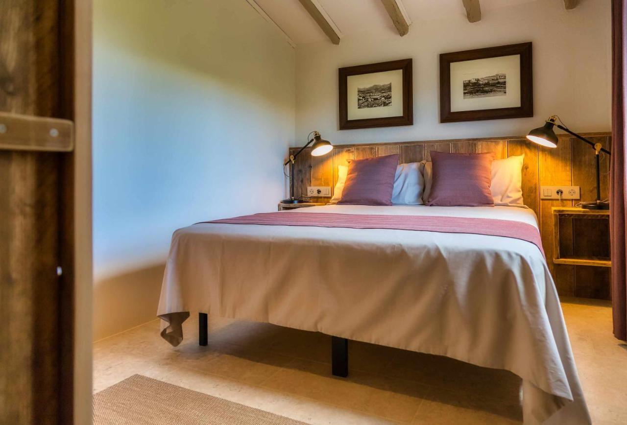 El Molino De Besalu Casa Con Jardin Villa Kültér fotó